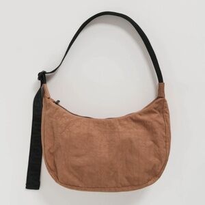 BAGGU MEDIUM NYLON CRESCENT BAG PINTO